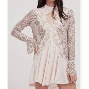 NWT Free People Secret Origins tell tale lace Tunic Retail $128 size S Pearl